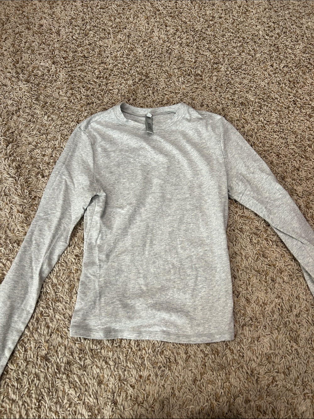 Skims Long-Sleeve Gray Crewneck Top